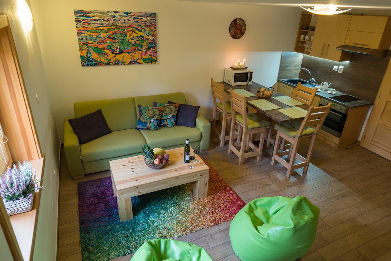 Apartment House Kongen 데마노브스카돌리나 외부 사진