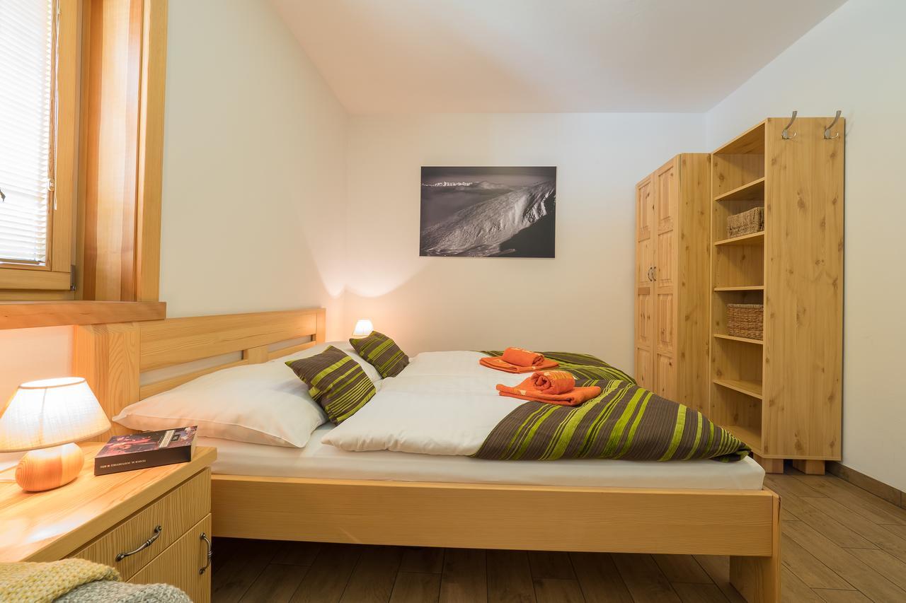 Apartment House Kongen 데마노브스카돌리나 외부 사진