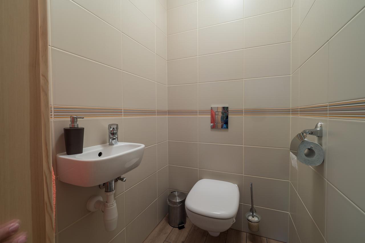 Apartment House Kongen 데마노브스카돌리나 외부 사진